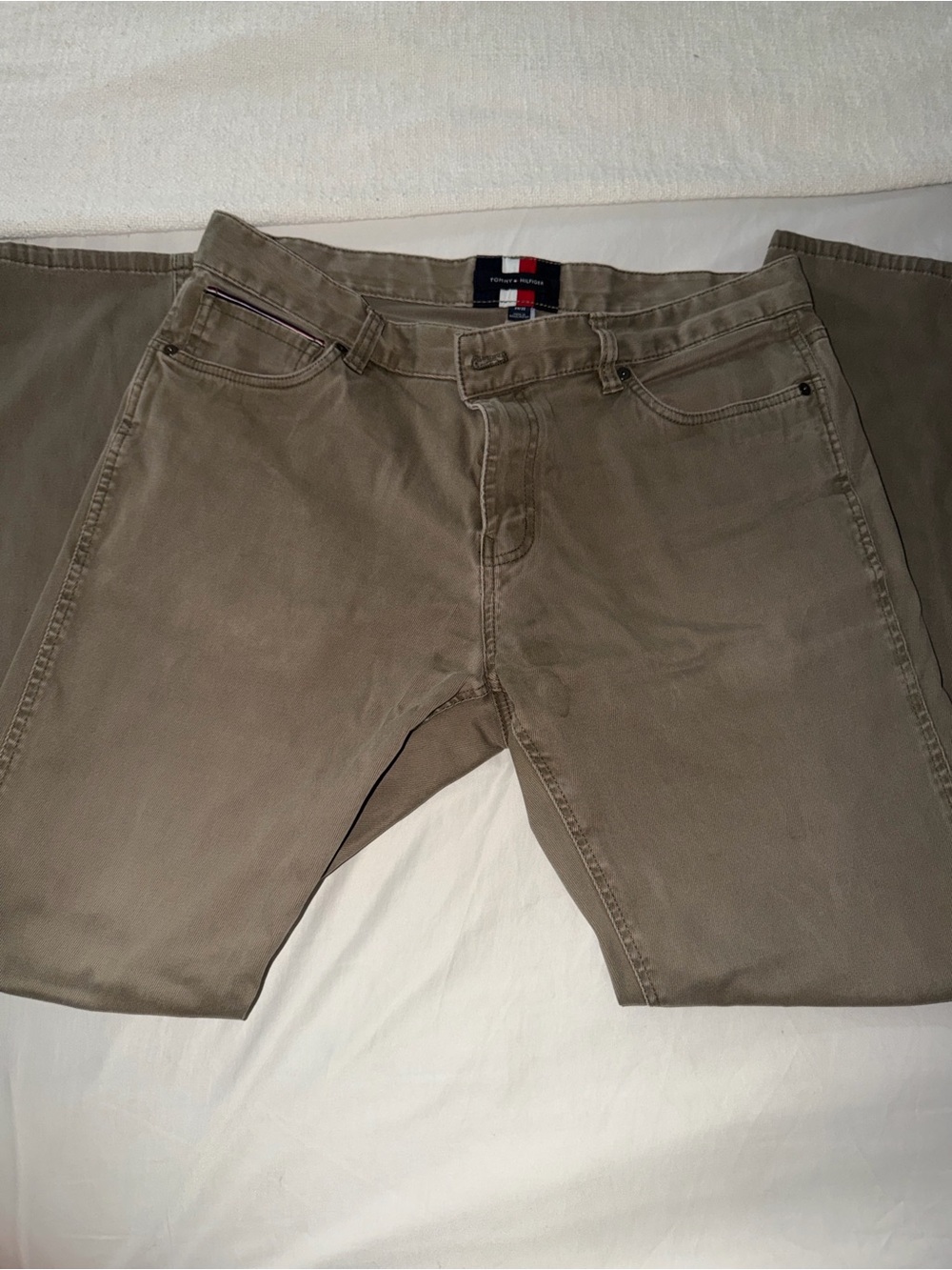 Tommy Hilfiger Olive Green Men's Cotton Pants with Signature Trim - Picture 1 of 4
